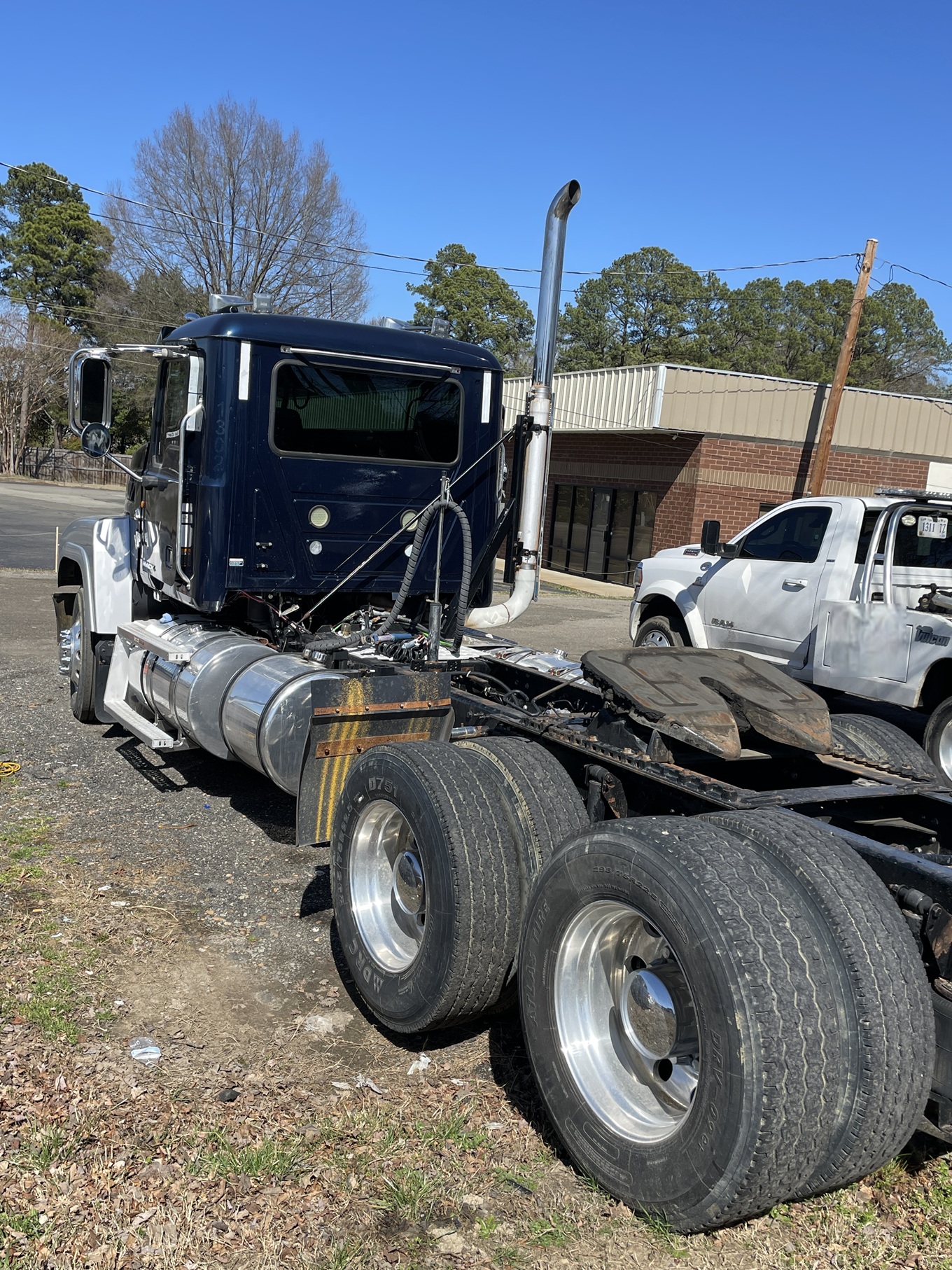 2013 MACK CHU Pinnacle - Image 4